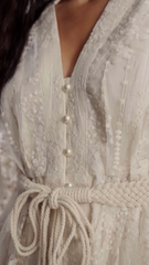 Dantel Detaylı Uzun Kollu Krem Maxi Elbise Zalle