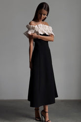 Omuz Detaylı Fırfırlı Siyah Beyaz Maxi Elbise Zalle