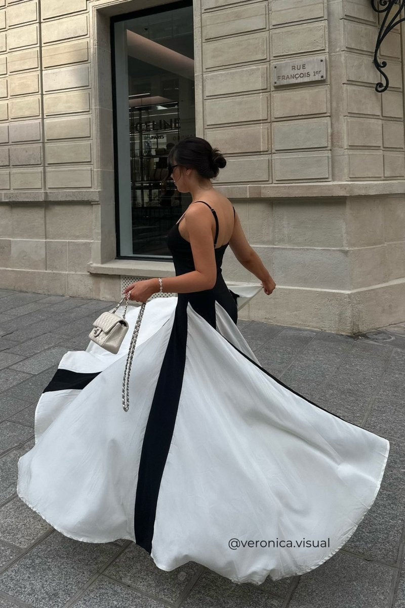 Siyah Beyaz Renk Bloklu Askılı Maxi Elbise Zalle