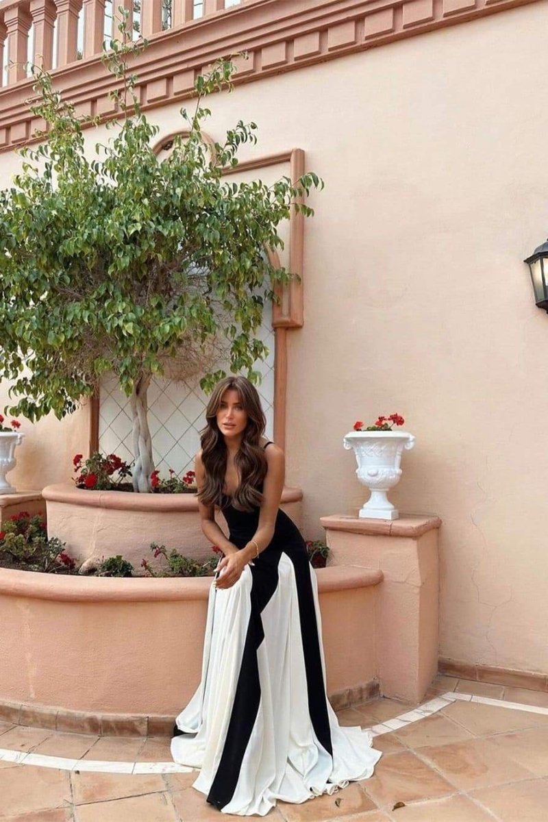 Siyah Beyaz Renk Bloklu Askılı Maxi Elbise Zalle