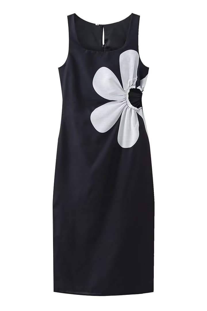 Siyah Kolsuz Yan Dekolteli Çiçek Desenli Midi Elbise Zalle