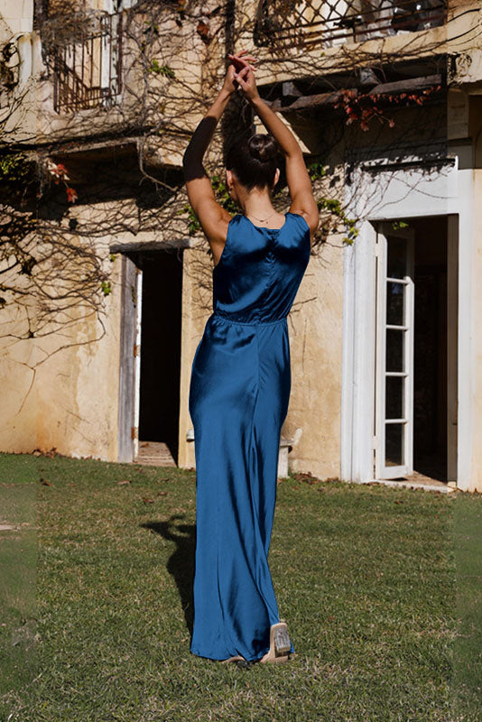 V Yaka Yırtmaçlı Zarif Maxi Elbise Zalle