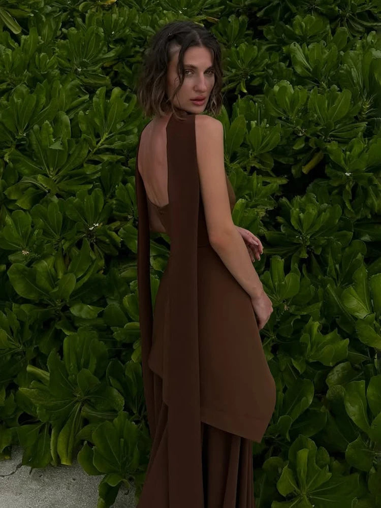 Yüksek Yırtmaçlı Askısız Şifon Maxi Elbise Zalle