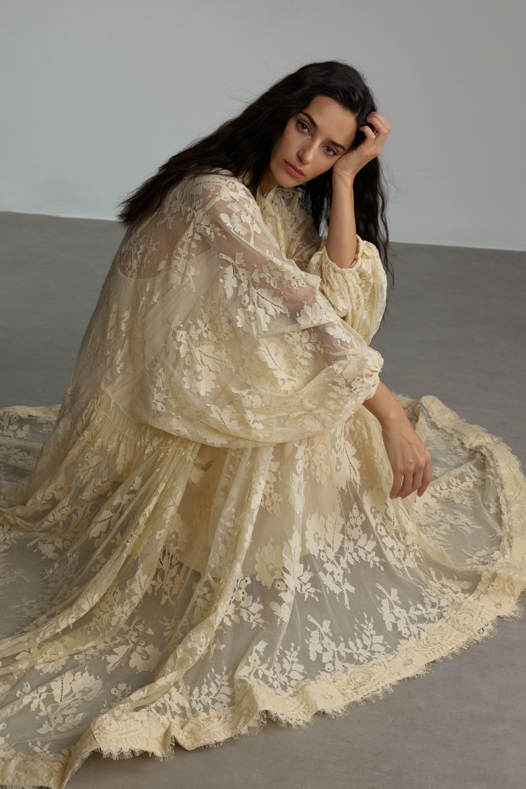 Dantel Detaylı Uzun Abiye Elbise Zalle