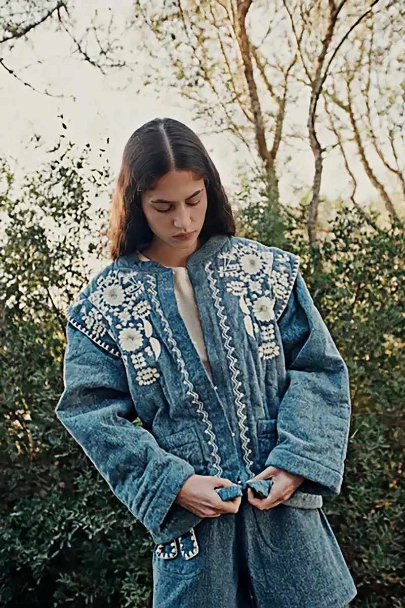 Mavi Nakış Detaylı Oversize Denim Ceket Zalle