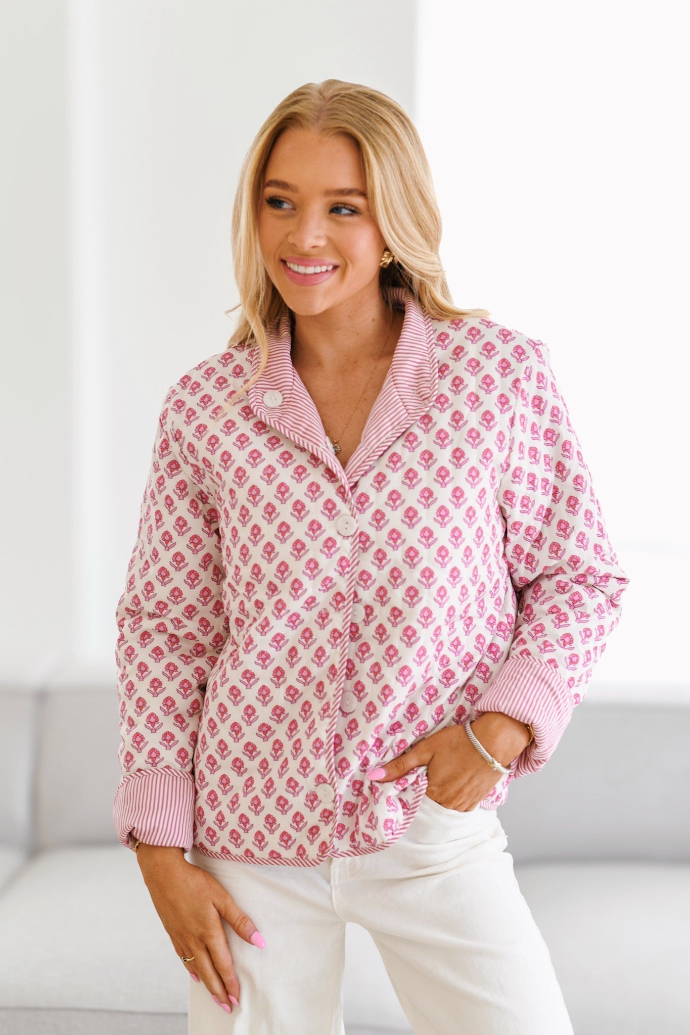 Pembe Floral Desenli Kapitone Ceket Zalle