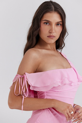 Anissa Tek Omuz Fırfırlı Pembe Mini Elbise