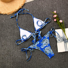 Halkalı Çapraz Bağlamalı Mavi Çiçek Desenli Bikini Takımı
