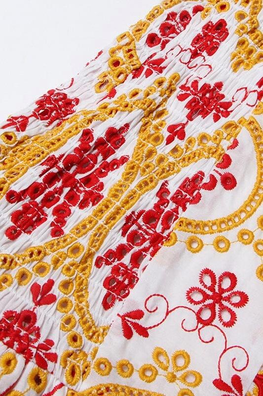 Kırmızı-Sarı Desenli Omuz Dekolteli Nakış Detaylı Mini Elbise Zalle