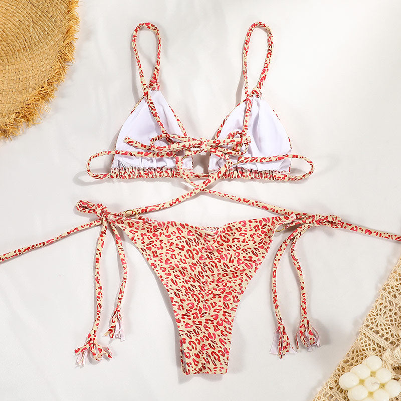 Leopar Desenli Halka Detaylı İpli Üçgen Bikini Takımı