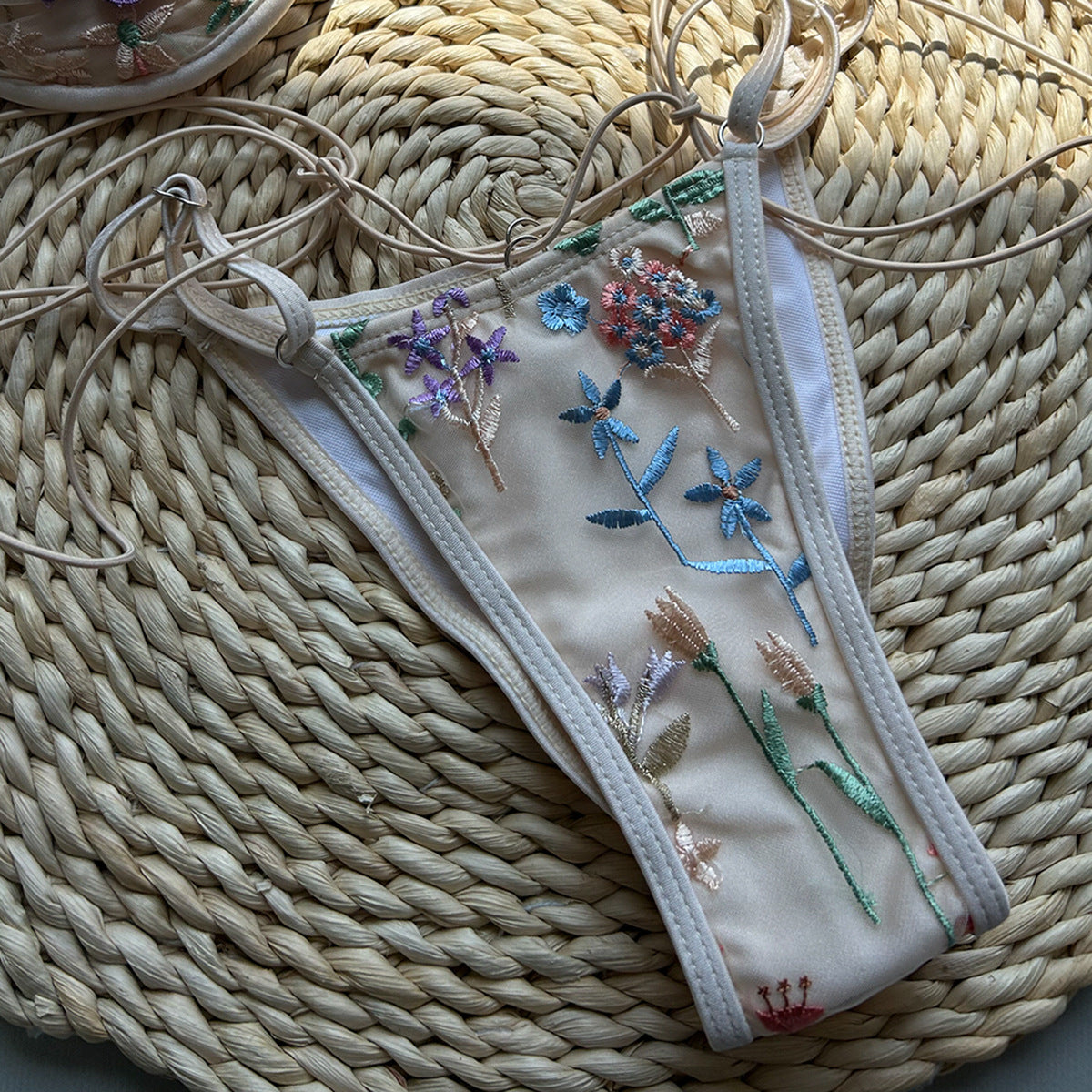 Bawełniany, haftowany trójkątny komplet bikini z kwiatowym wzorem