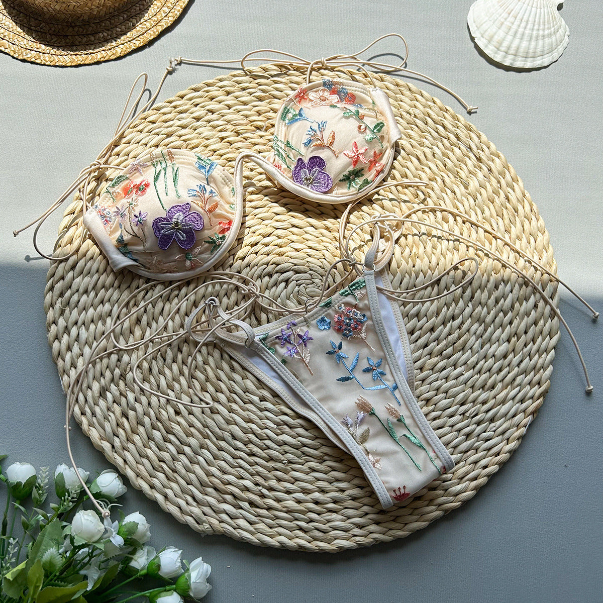 Bawełniany, haftowany trójkątny komplet bikini z kwiatowym wzorem