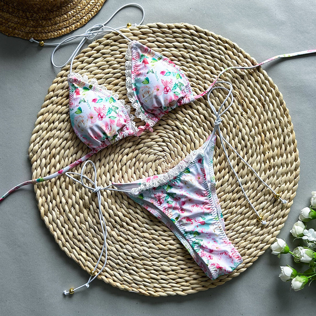 Komplet bikini trójkątny z bawełny z koronką i wzorem kwiatowym
