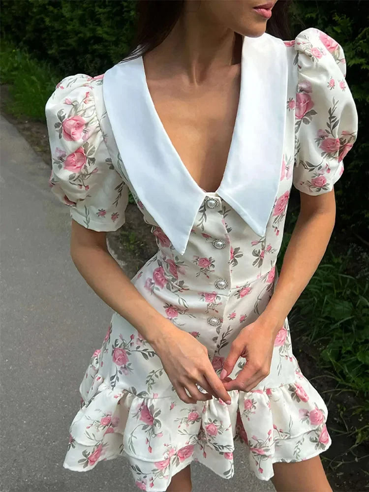 Pembe Güllü Fırfırlı Mini Elbise