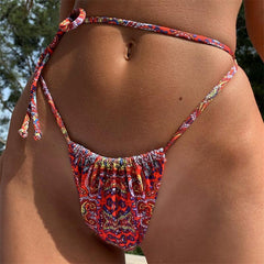 Renkli Paisley Desenli Üçgen Bikini Takımı Zalle