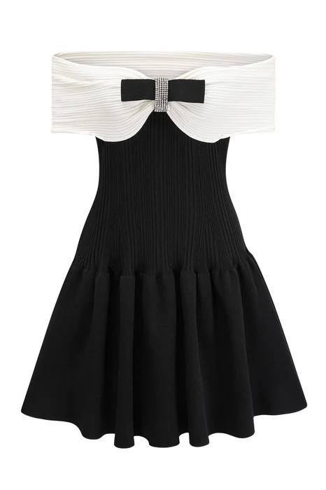 Siyah-Beyaz Off Shoulder Fiyonklu Straplez Mini Elbise Zalle
