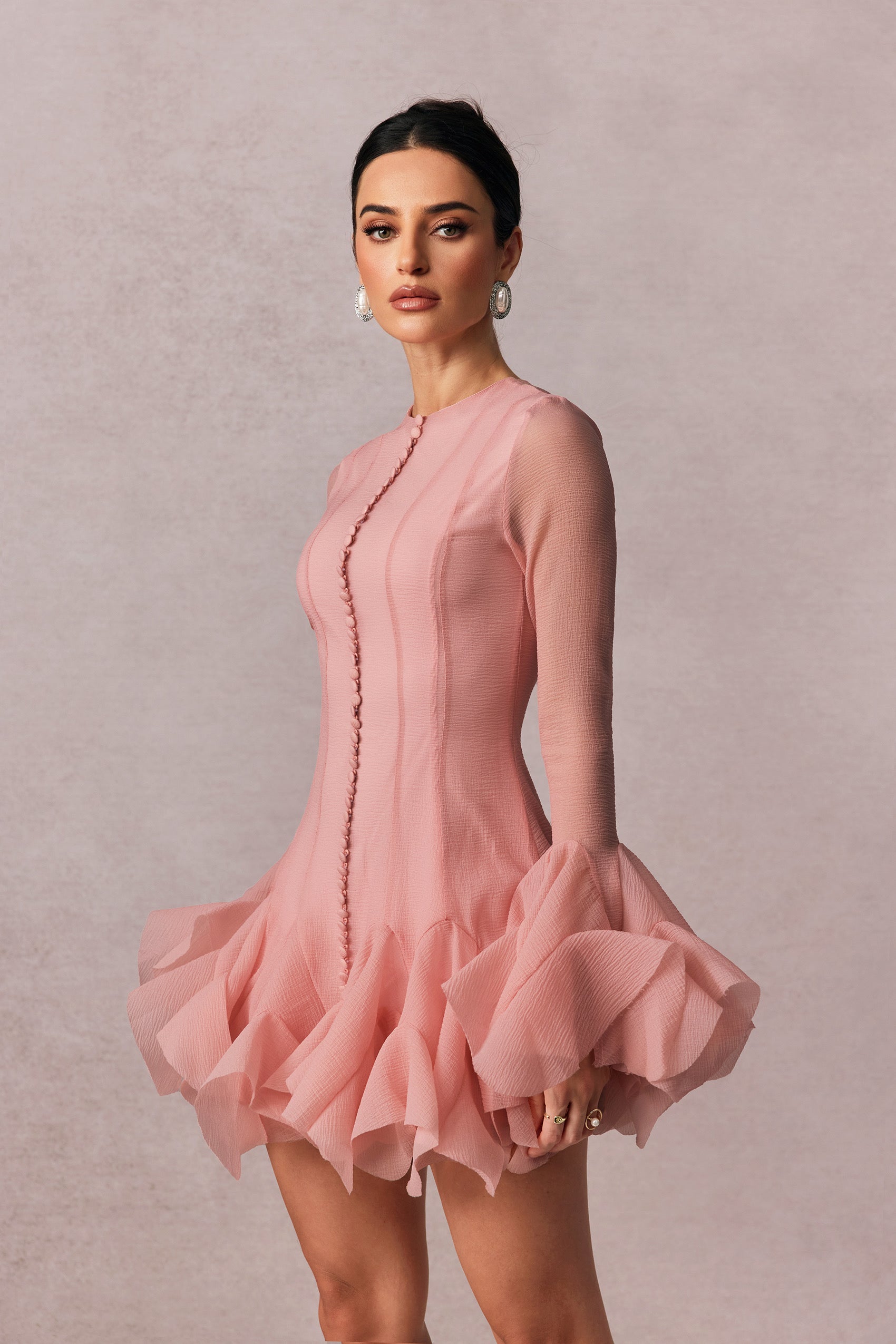 Volan Detaylı Pembe Uzun Kollu Mini Elbise